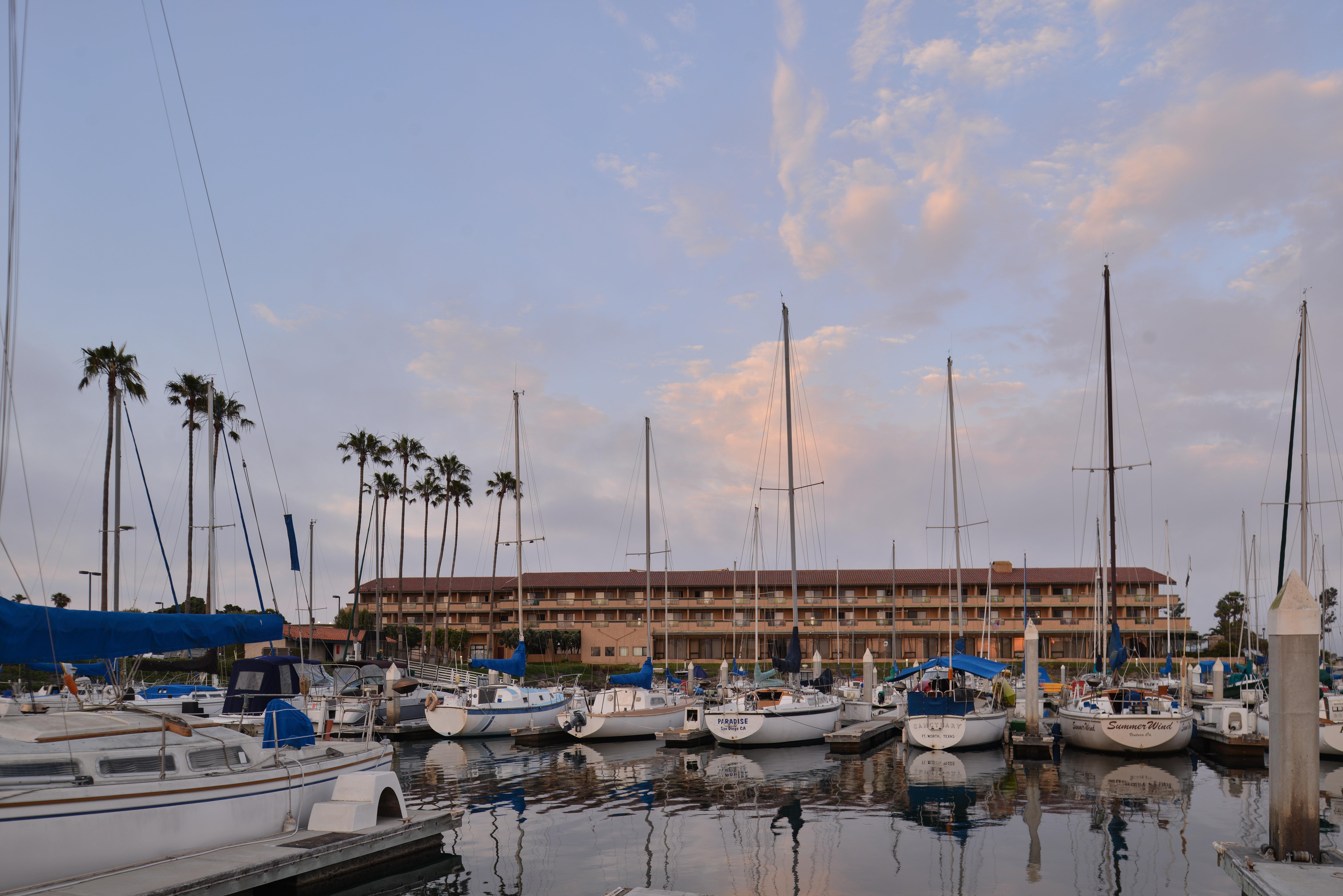 Holiday Inn Express Hotel & Suites Ventura Harbor, An Ihg Hotel Exterior photo