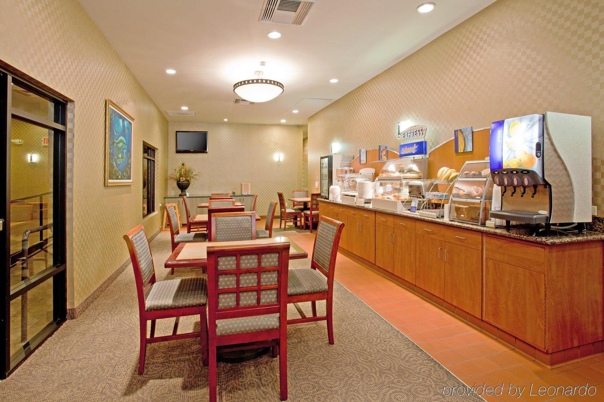 Holiday Inn Express Hotel & Suites Ventura Harbor, An Ihg Hotel Restaurant photo